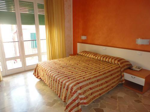 Hotel Primavera 3*